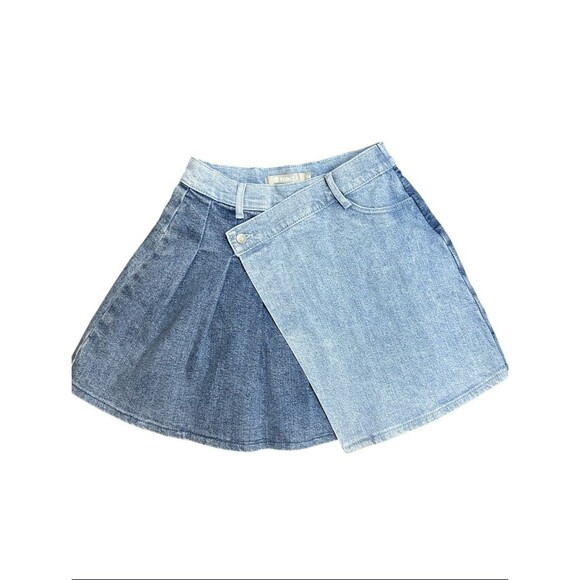 TRACTR  Big Girls Denim Overlap Pleated Skirt Size 14 Asymmetrical Preppy Mini - Picture 1 of 7